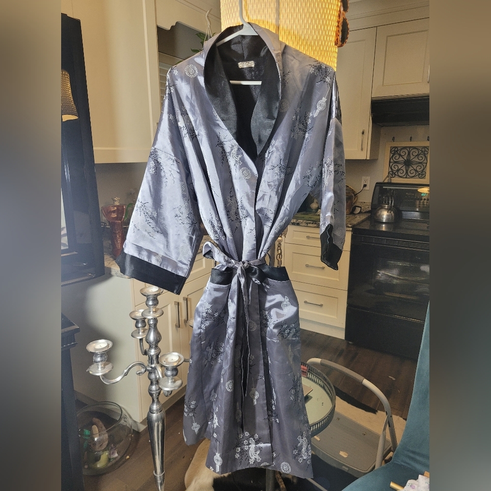 Elegant Gray and Black Silk Robe Dragon On Inside Of ROBE Also Reversable